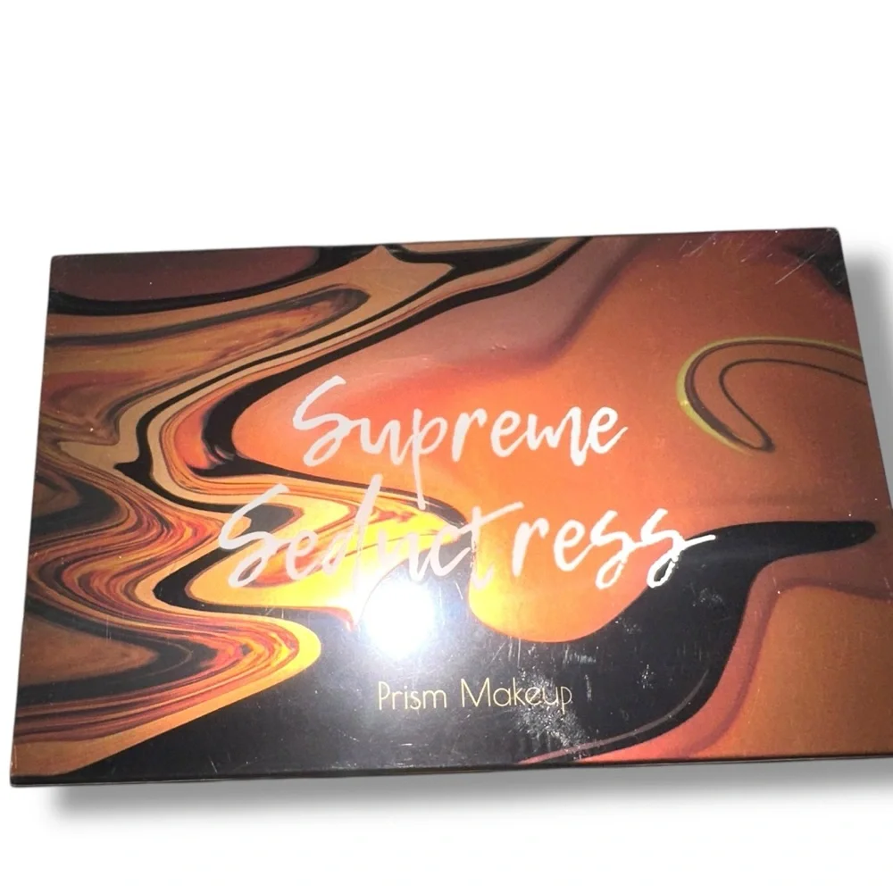 Prism Makeup SUPREME SEDUCTRESS Matte Eyeshadow Palette Pro 18 Colors SEALED NIB